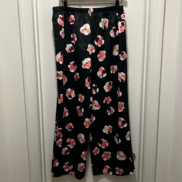 Kate Spade Floral Satin Pajamas - Picture 4 of 6